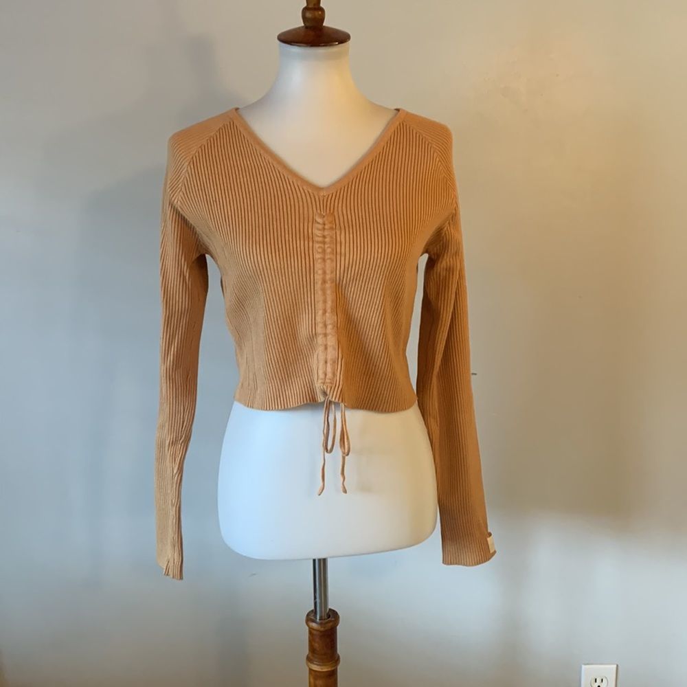 [MISSGUIDED] Cropped Knit Sweater - Size 14